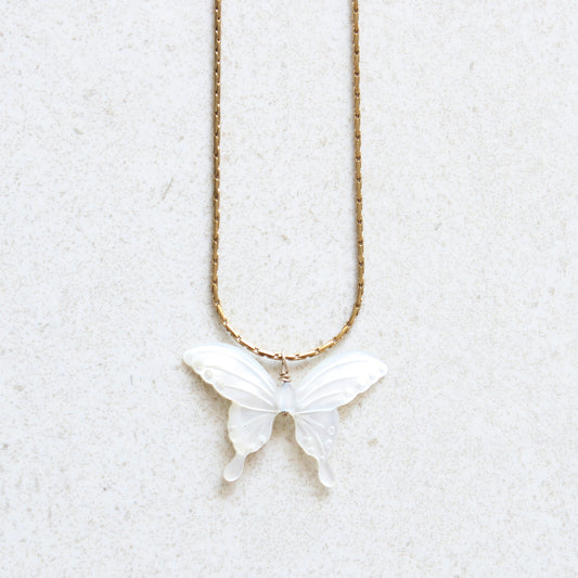 Dainty Butterfly - Necklace