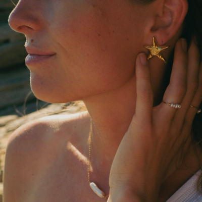 A Mermaid's Starfish Stud - Earring