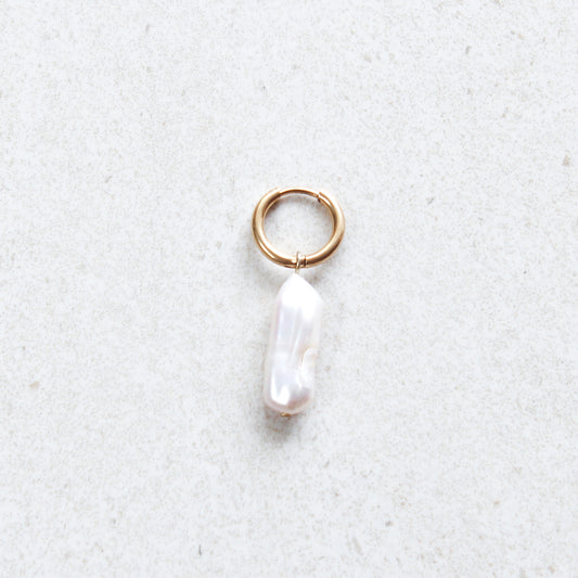 Tiny Pearl Drop - Earring