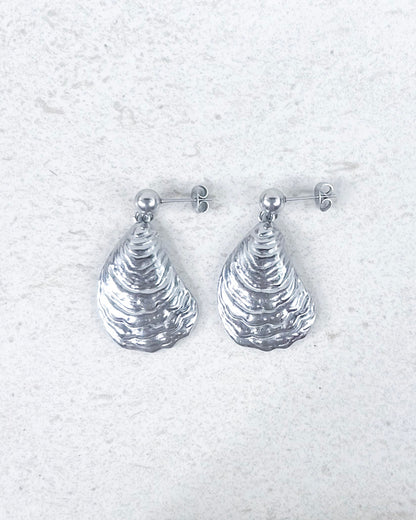 The World Is Your Oyster - Earrings (pair)